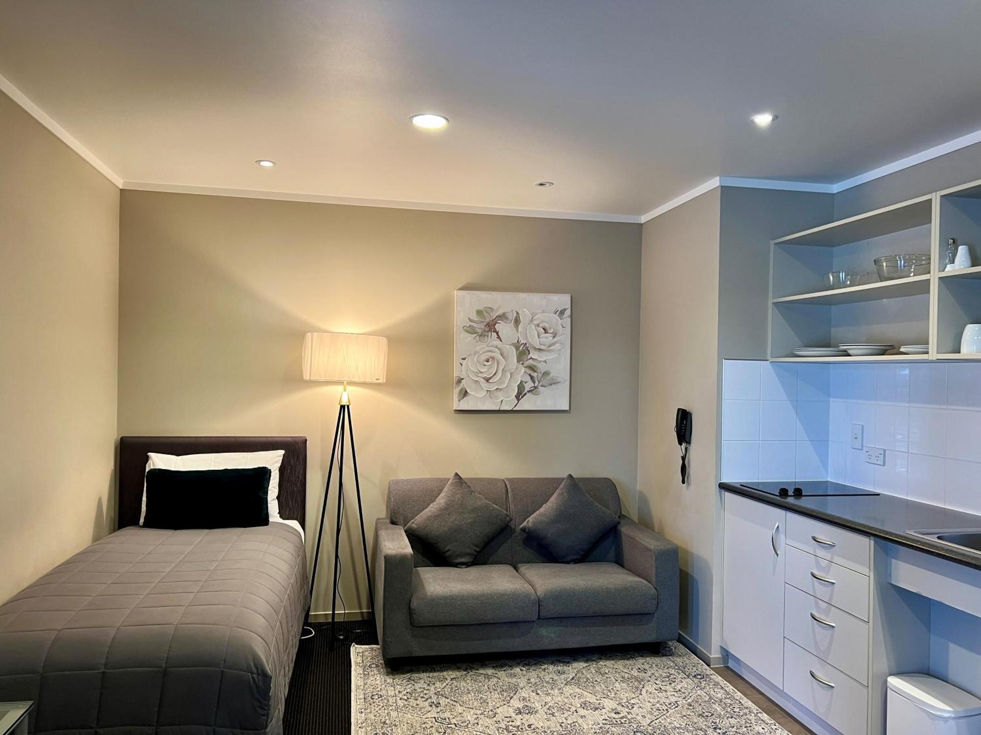 Ashbrook Motel 4*